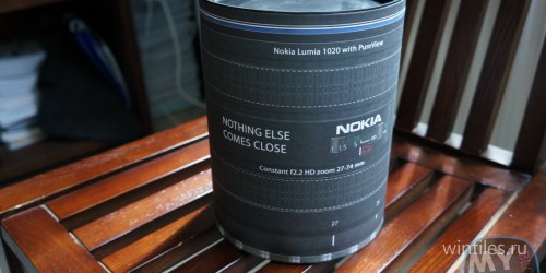 Распаковка: Nokia Lumia 1020 в комплекте с корпусом-зарядкой