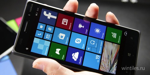 Начались продажи Nokia Lumia 830 в России
