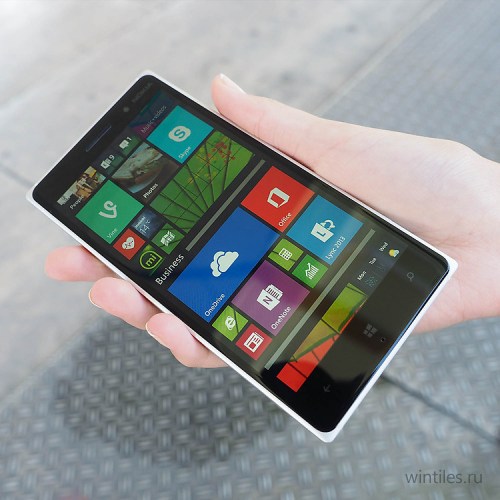 Nokia Lumia 830   