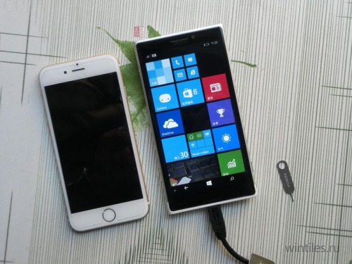     Nokia McLaren (Lumia 1030)