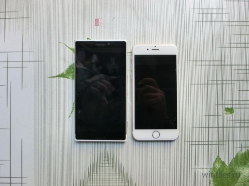     Nokia McLaren (Lumia 1030)