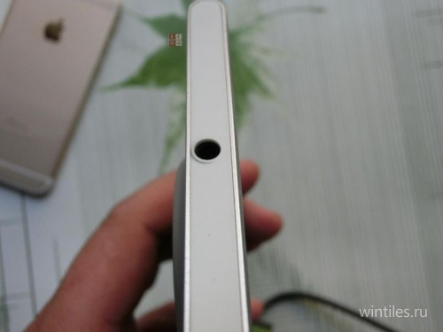     Nokia McLaren (Lumia 1030)