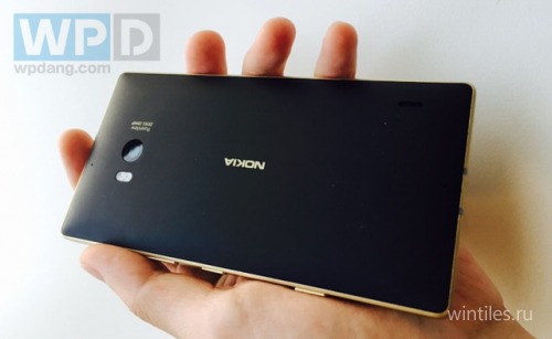 Китайским покупателям предложена золотая версия Nokia Lumia 930